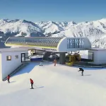 Flat Near Four Lifts In Appartement Mayrhofen