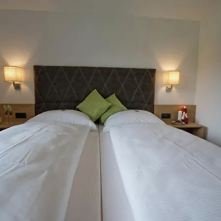 Flat Near Four Lifts In Apartment Mayrhofen